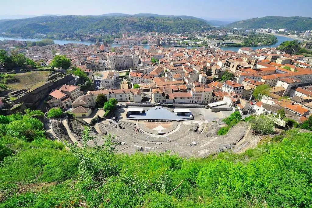 Vienne: appartement au cœur du centre historique Vienne  France